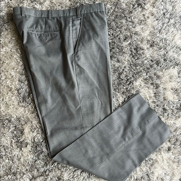 Men's Gray Dress Pants - Picture 1 of 3